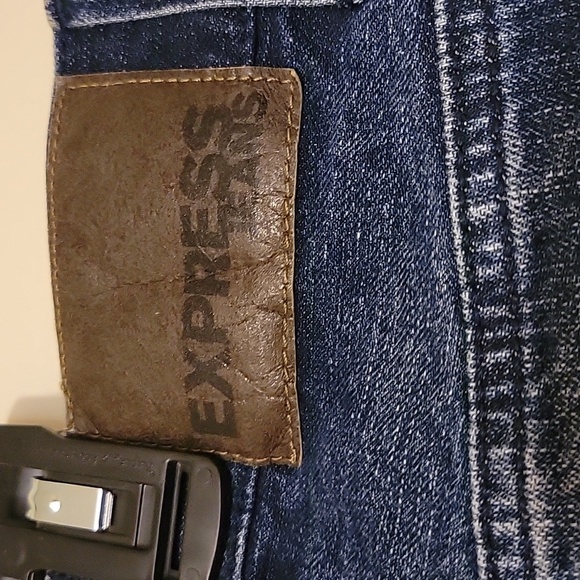 EXPRESS Mens Jeans, Size 40/32 loose fit jeans! - Picture 4 of 8